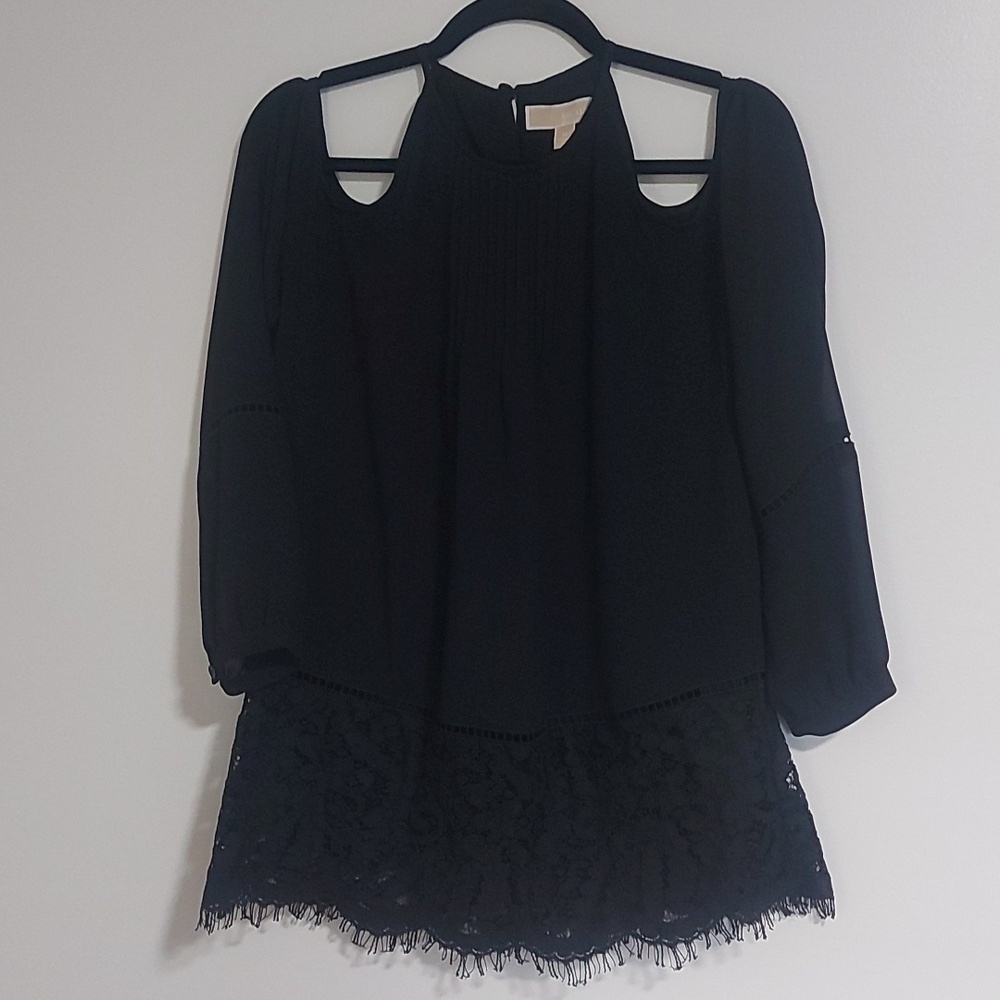 Michael kors shirt medium
